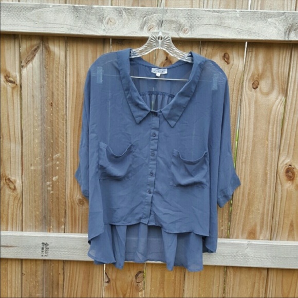 🍹Blue gray chiffon top🍹 - Picture 4 of 5